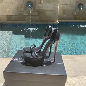 BNIB Ruthie Davis Candy Heels 38